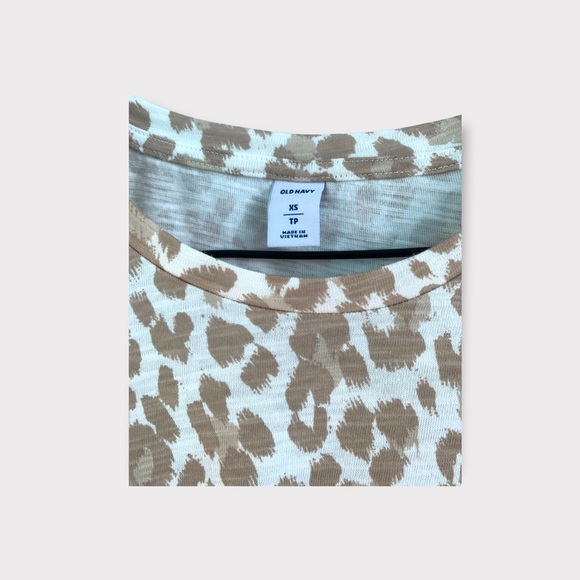 Old Navy Leopard Print Dress - Picture 3 of 3
